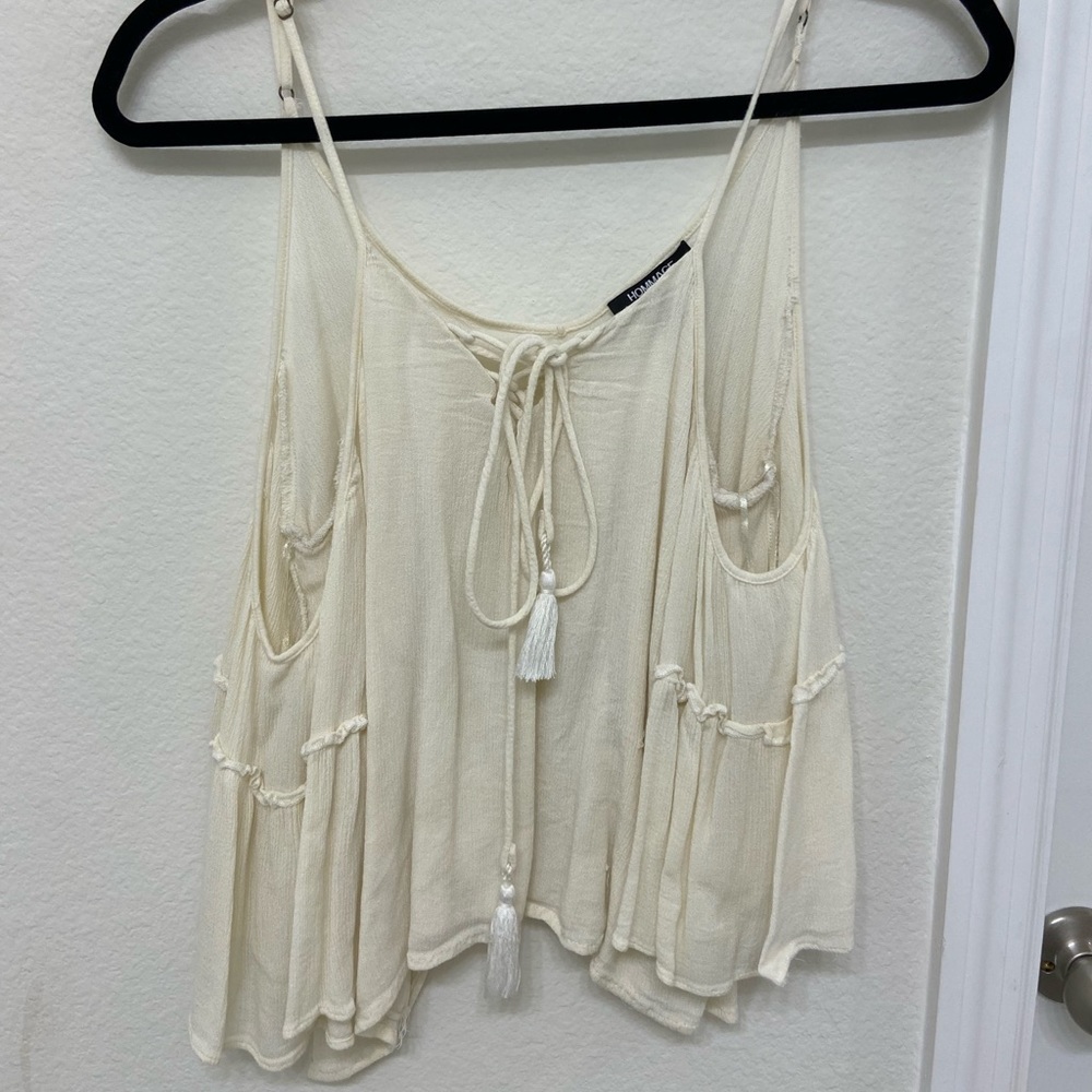 Peekaboo Shoulder Top